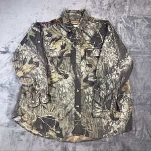 Remington Camo Shirt Men's XL  Mossy Oak Vented Long Sleeved Hunting Outdoor